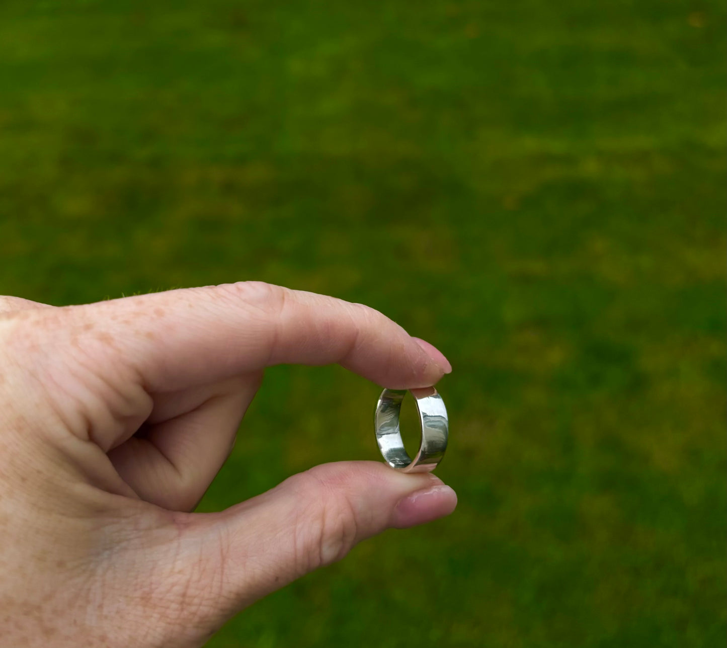 Plain Wide Band